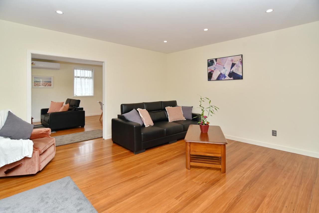 Clyde 106 - Christchurch Holiday Homes エクステリア 写真