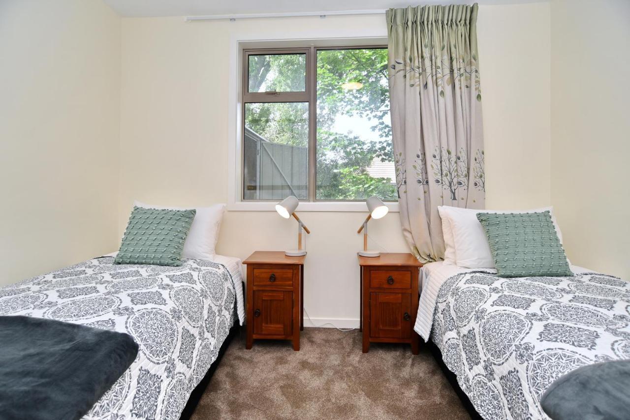 Clyde 106 - Christchurch Holiday Homes エクステリア 写真