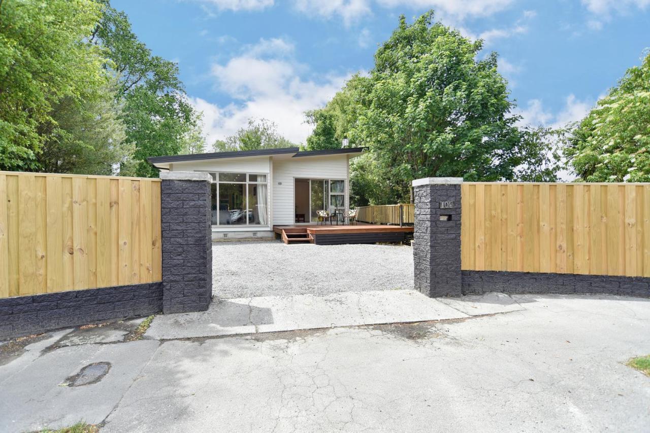 Clyde 106 - Christchurch Holiday Homes エクステリア 写真